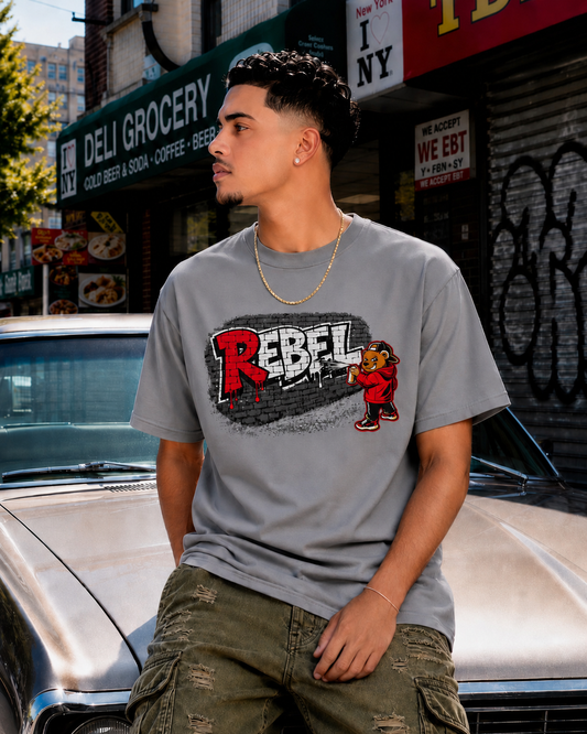 Rebel Bear - Tee Apliiq